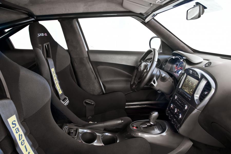 Nissan Juke-R No.001 2012 года  (фото 6 из 13)